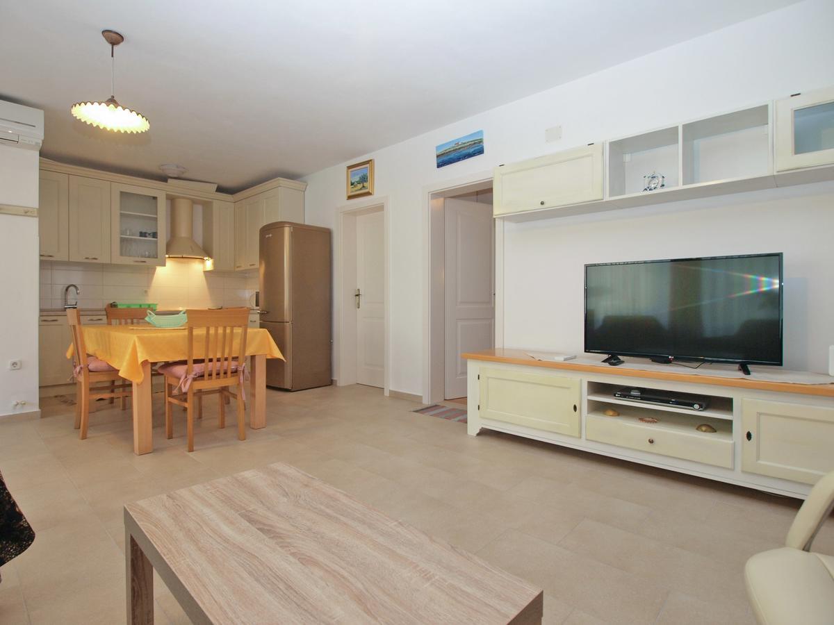 Apartments Ana 1707 Banjole Eksteriør bilde